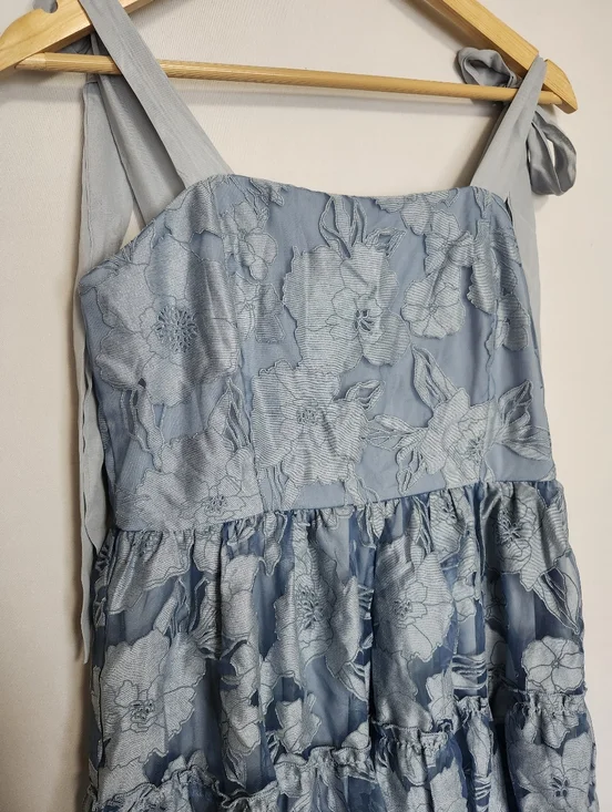 Lulus 'Poof Of Perfection' Floral Tie Strap Dress Size M - Picture 4 of 13